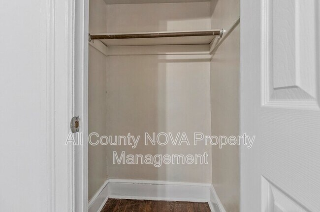 Building Photo - 1719 West Virginia Ave NE