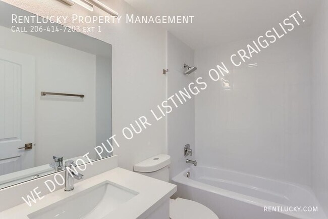 Building Photo - 602 Terrace St