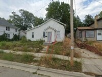 Building Photo - Looking for great tenants