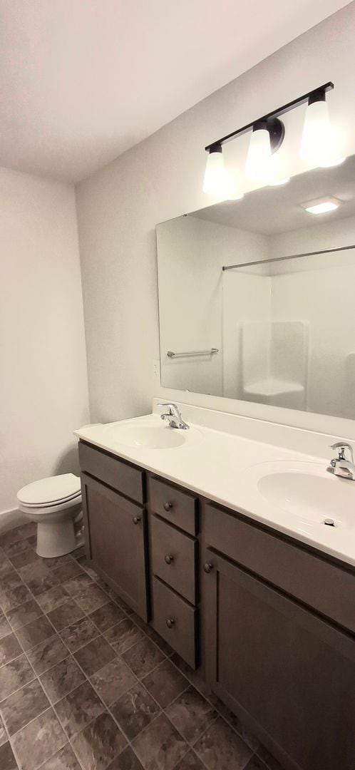 Building Photo - 3 Bedroom 2.5 Bathroom Available in Elizab...