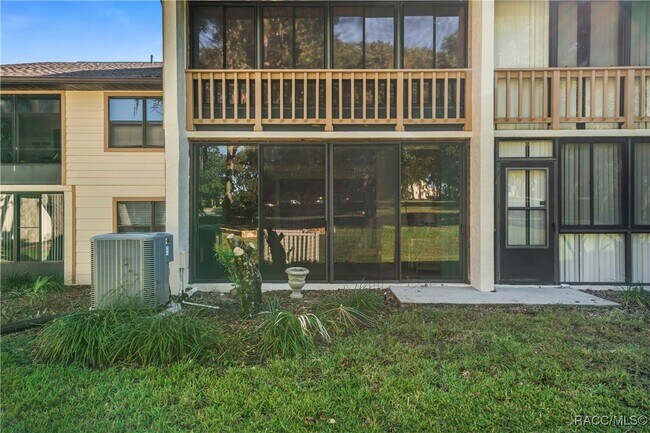 Building Photo - 210 E Glassboro Ct