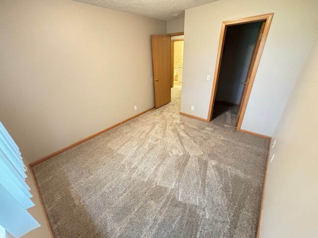Building Photo - 1024 Donnie Ct