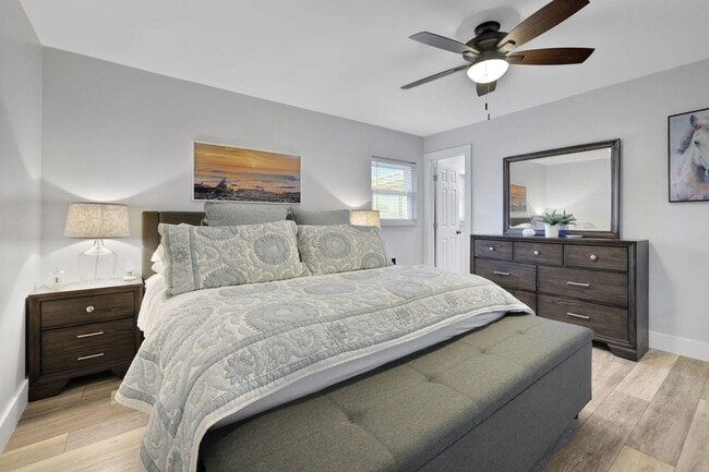 Building Photo - Rental available in Isle of Palms