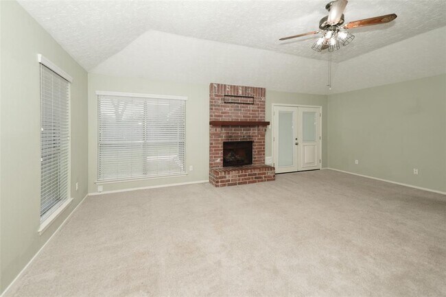 Building Photo - 3115 Williams Cir