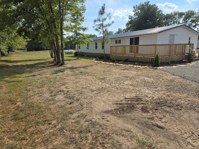Building Photo - 13686 E Bakerville Rd
