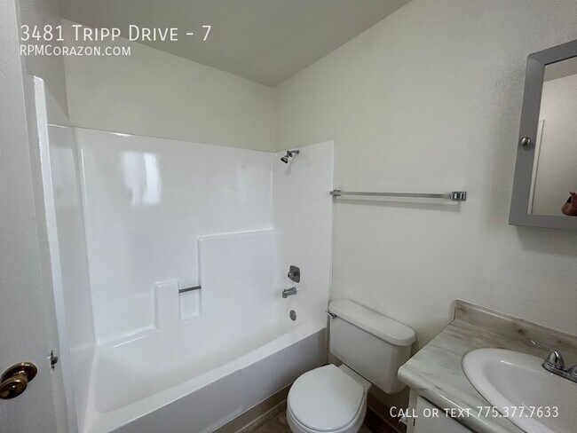 Building Photo - 3481 Tripp Dr