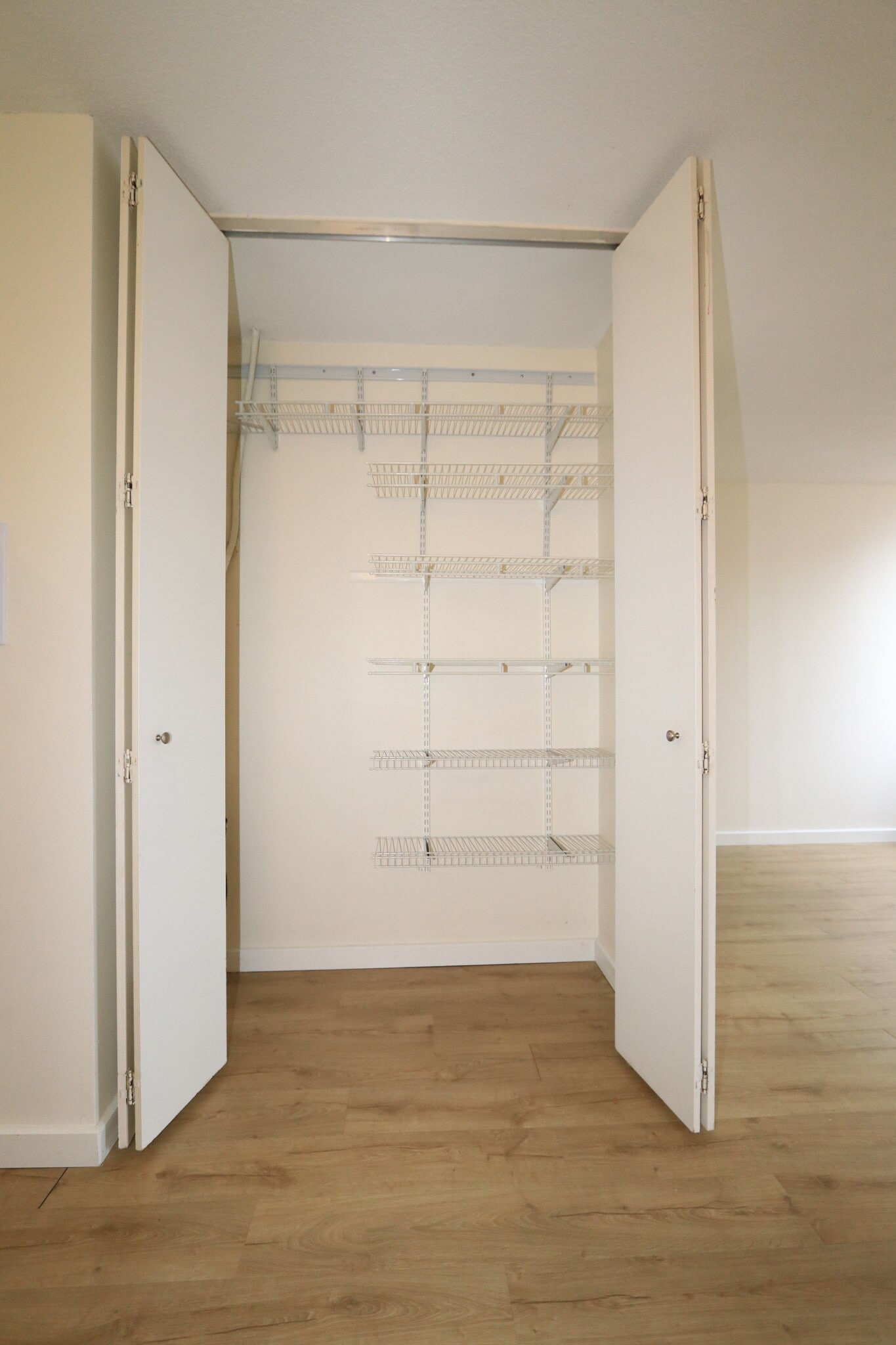 Living Rm Closet with system - 250 E 40th St