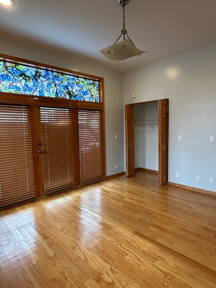 Master Bedroom - 1901 S May St