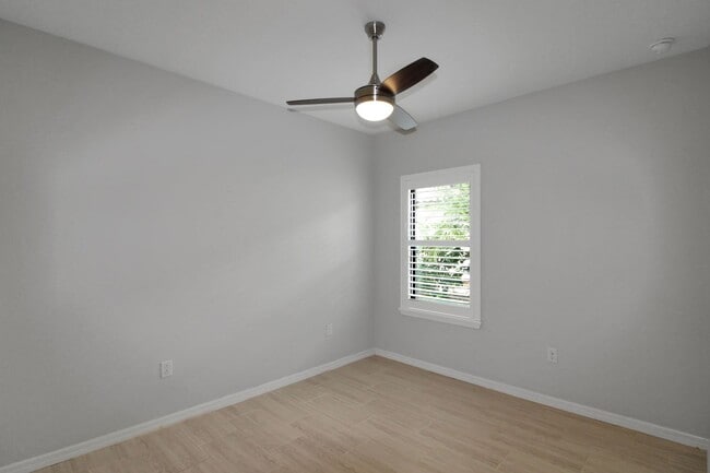 Building Photo - Milano Annual Home for Rent