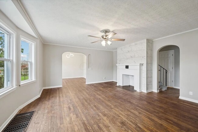 Building Photo - 1519 E Hudson St