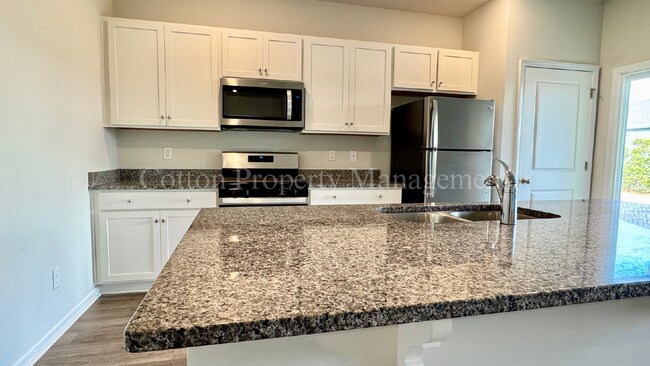 Building Photo - 2516 Centerway Ln