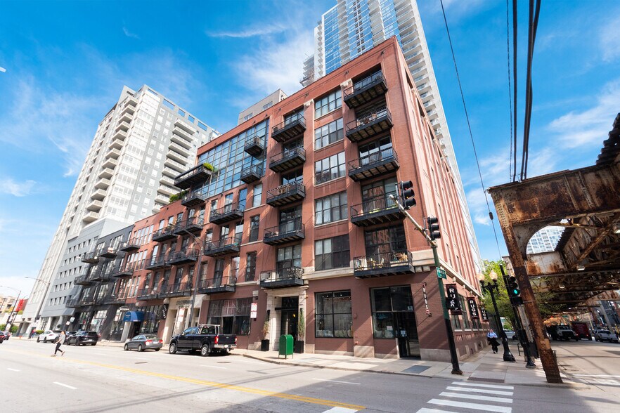 Building Photo - 300 W Grand Ave