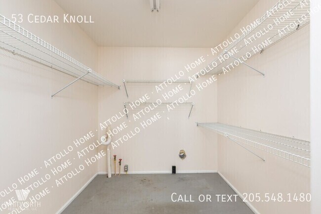 Building Photo - Charming 4-Bed Home in Cedar Knoll - Large...
