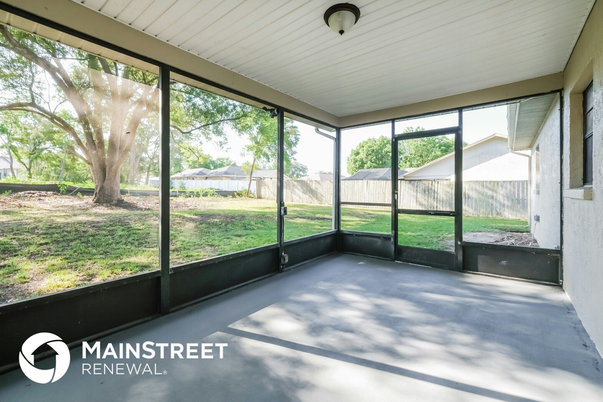 Building Photo - 10054 Hayward Rd