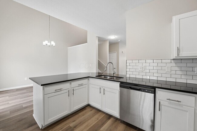 Building Photo - 2045 River Rock Way