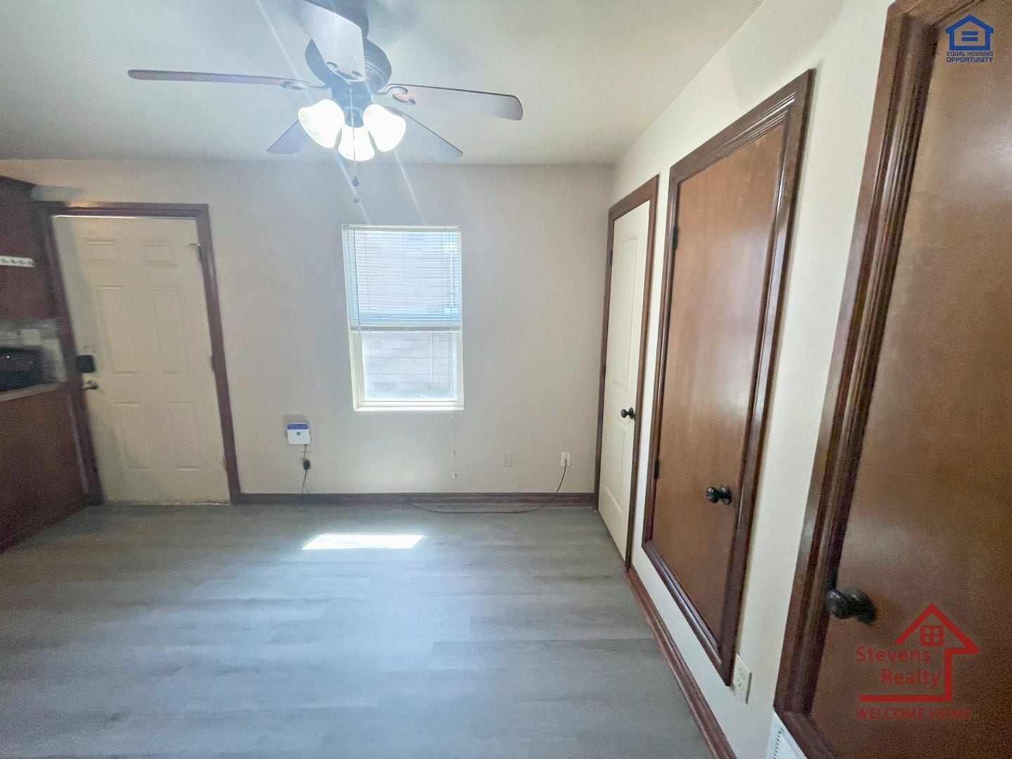 Building Photo - 1604 NW Lindy Ave