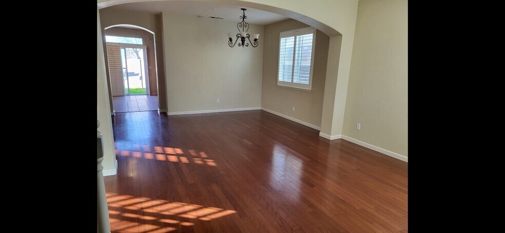 Building Photo - 3968 Colma Ave