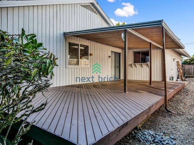 Building Photo - 3 Bedroom 2 bathroom Home for Rent!