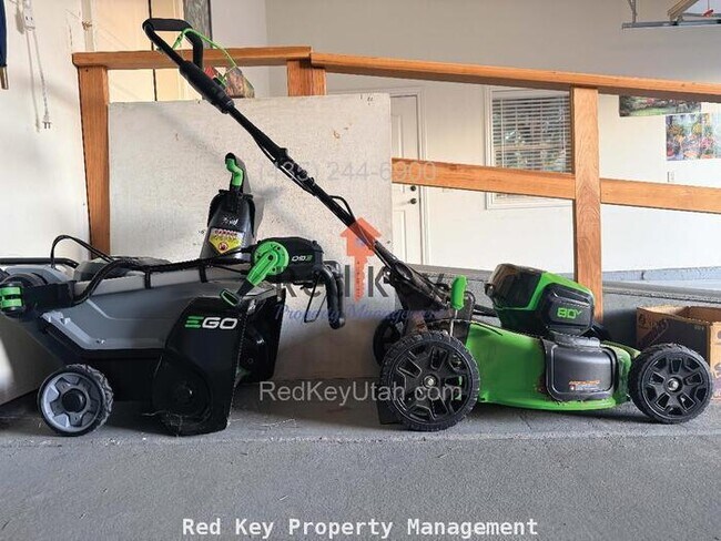 Building Photo - 739 Elk Meadow Loop