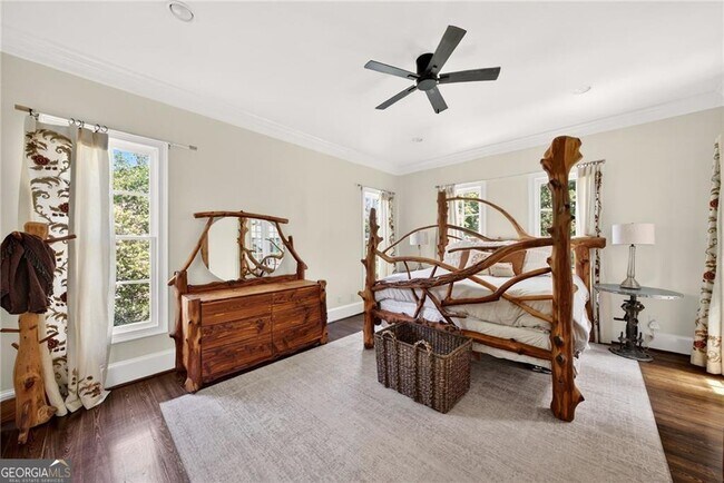 Building Photo - 3669 Cochise Dr SE