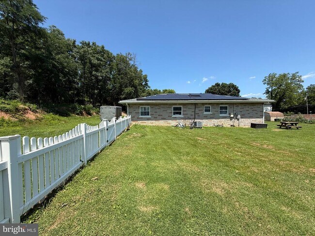 Building Photo - 3028 Tennessee Ave