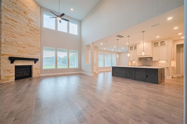 Building Photo - 1322 McMurtry Ridge Dr