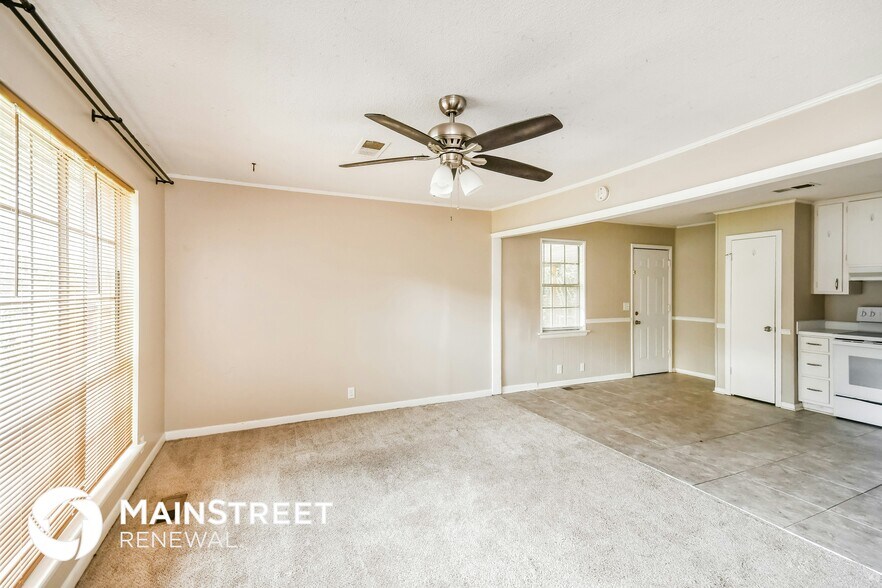Building Photo - 1032 Sandy Brook Cir