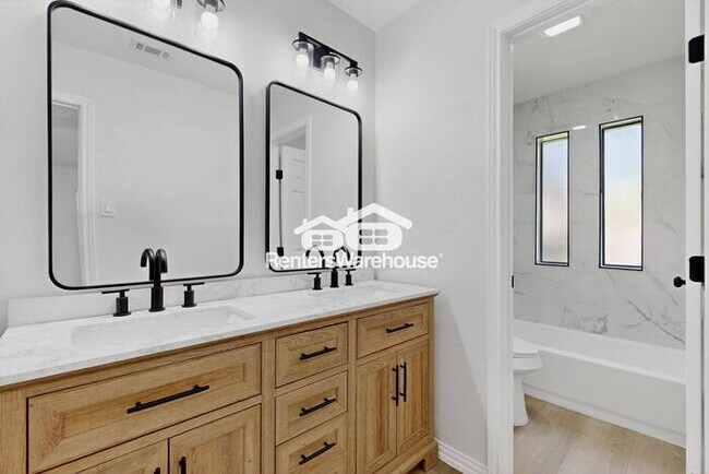 Building Photo - Coppell Home Completely Refreshed