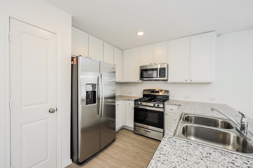 Building Photo - 6634 Morgan Cp