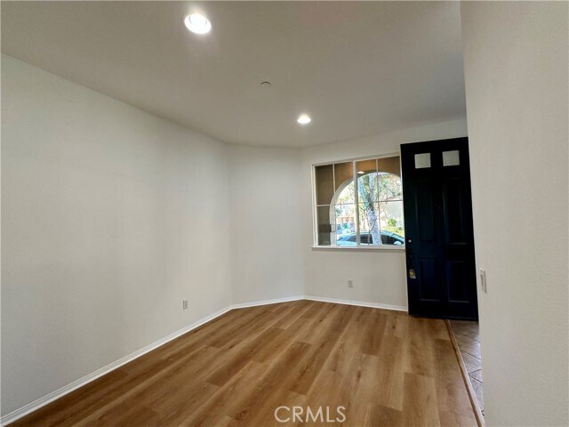 Building Photo - 2 Bolinas