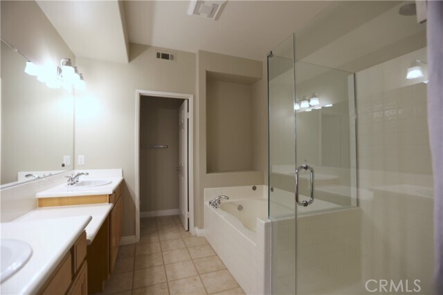 Building Photo - 1014 Timberwood