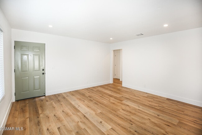 Building Photo - 5383 Felicia St