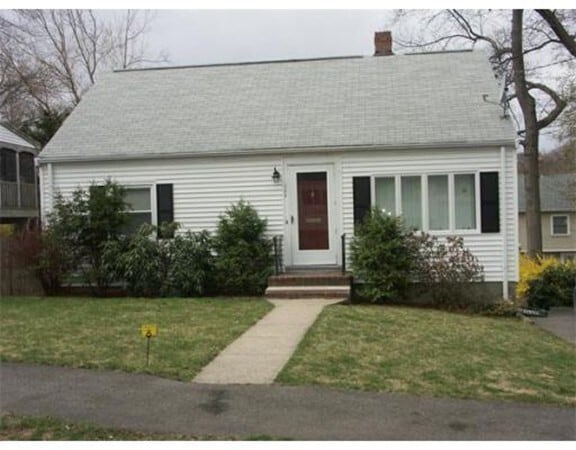 Primary Photo - 109 Robbins Rd