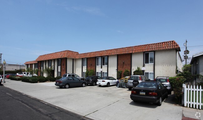 Primary Photo - Casa Niagara