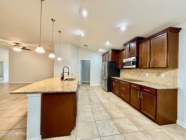 Building Photo - 112 Morayshire Ct