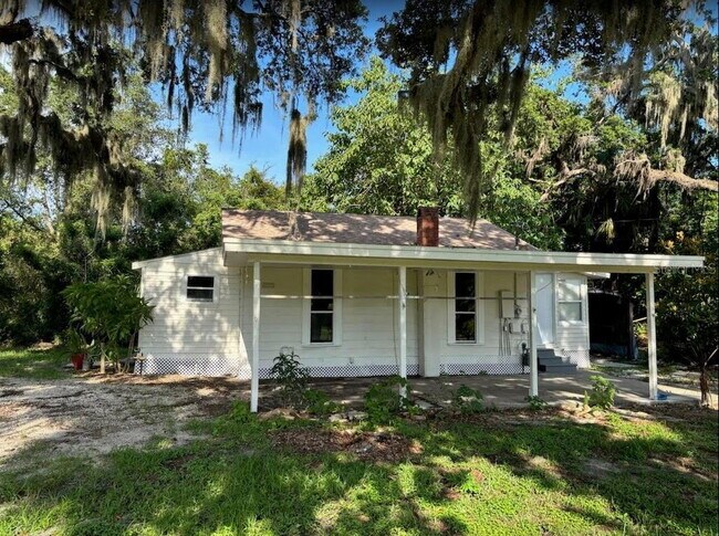 Building Photo - 1318 Neely Dr