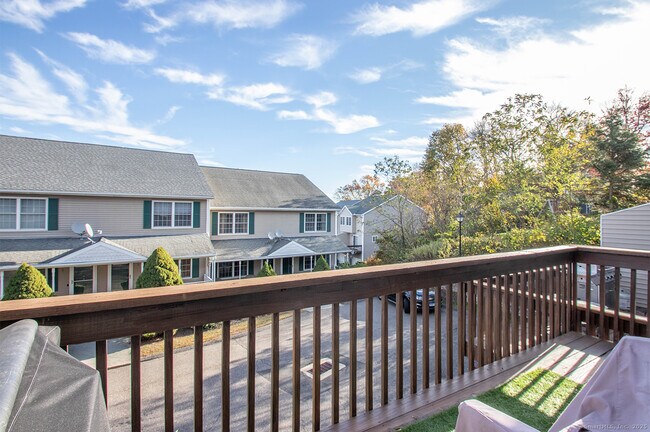 Building Photo - 39 Coram Rd