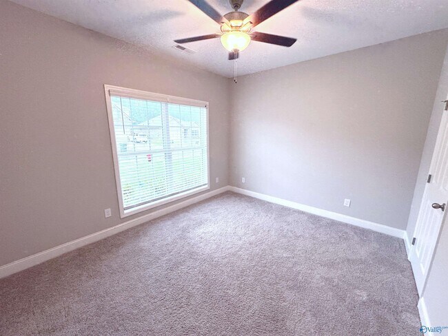 Building Photo - 29419 Canoe Cir NW
