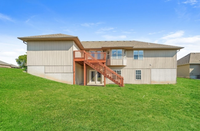 Building Photo - 4673 Oneida Dr