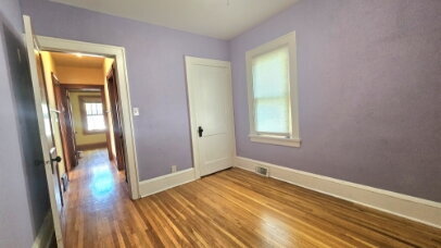 Building Photo - Charming 3-Bedroom Minneapolis Home with  Hardwood Floors & 2 Full Baths 11/1/2026