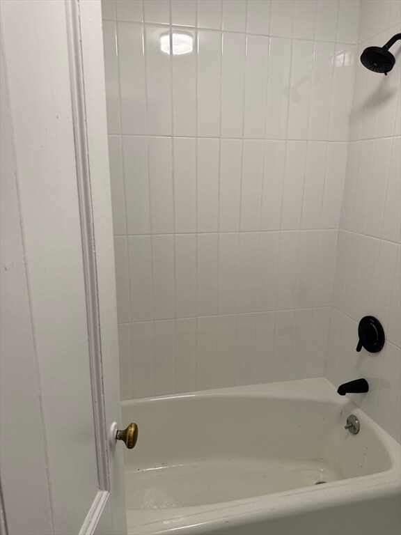 Building Photo - 313 Essex St