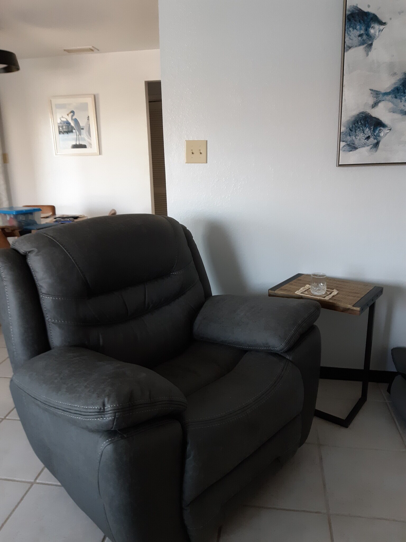 Large recliner in living area - 15421 Seamount Cay Ct