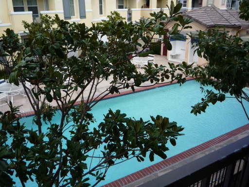 Building Photo - **$500 Off First Months rent ** Spacious E...