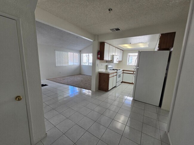 Building Photo - 44500 15th St E