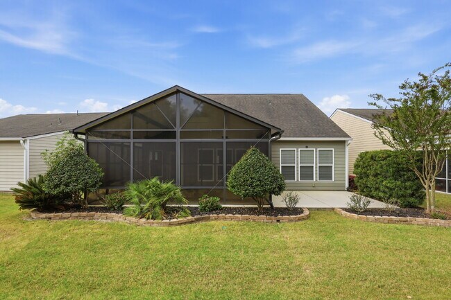 Building Photo - 686 Northlake Blvd