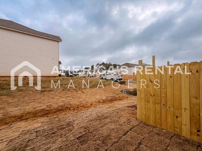 Building Photo - MOVE IN SPECIAL!! New Construction Townhome on Driftwood Lane for Rent! Sign a 13-month lease by ...