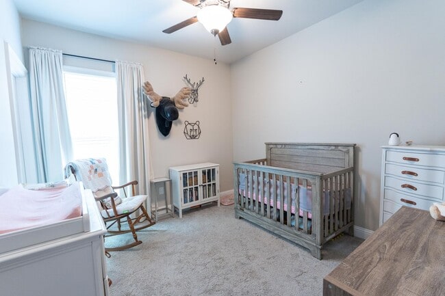 Building Photo - 3bed/ 2 bath home in Willow Heights