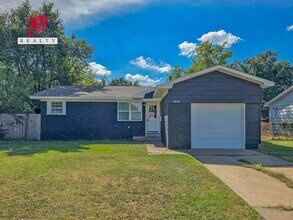 Building Photo - Newly Remodeled Home in SW OKC for Lease