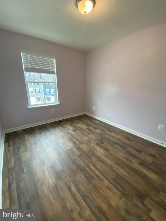 Building Photo - 128 Tuxford Rd