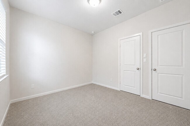 Building Photo - 7819 Wyndham Hbr Ct